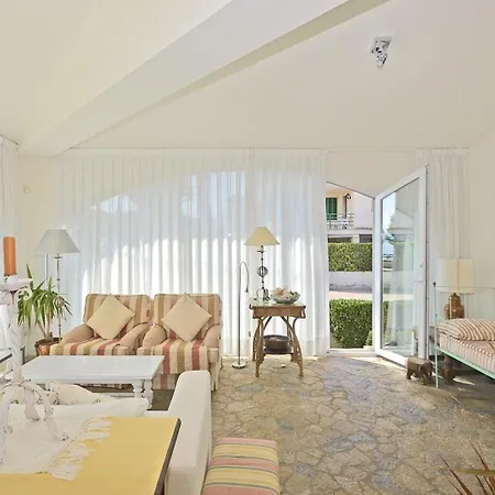 Ferienhaus Mit Privatpool Fuer 8 Personen Ca 200 Qm In Port De Pollenca, Mallorca Nordkueste Von Mallorca